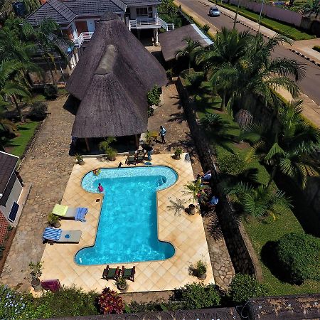 Entebbe Palm Hotel Extérieur photo