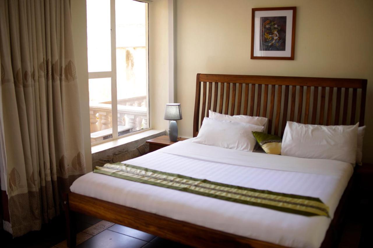 Entebbe Palm Hotel Extérieur photo