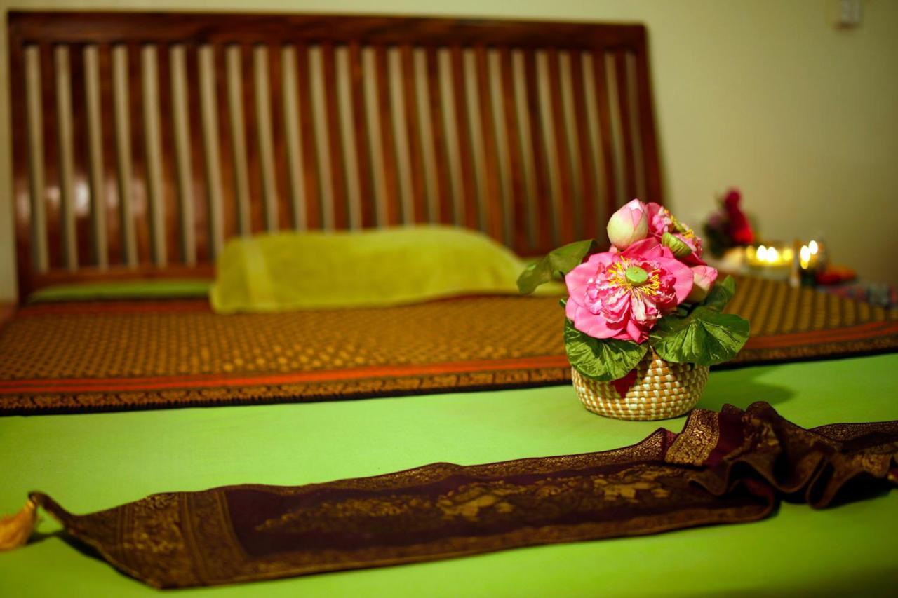 Entebbe Palm Hotel Extérieur photo