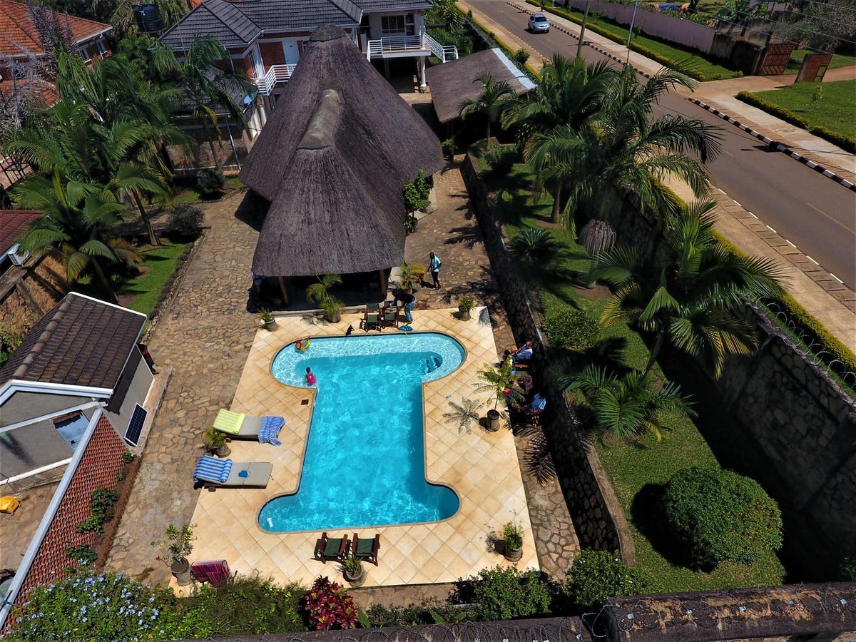 Entebbe Palm Hotel Extérieur photo